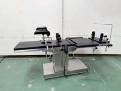 table d'opération médicale et chirurgicale